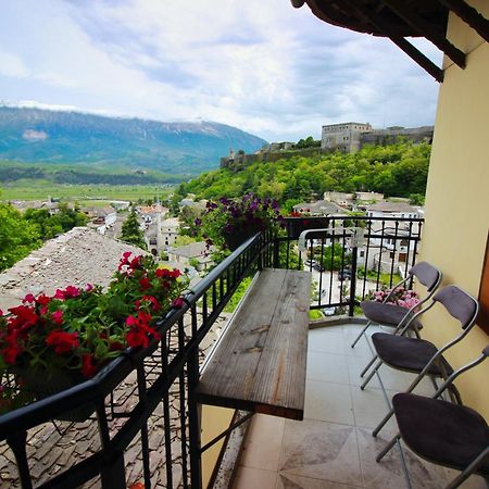 Emblematic House Apartment 2 Gjirokastra Zewnętrze zdjęcie
