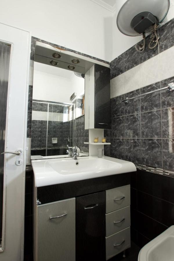Emblematic House Apartment 2 Gjirokastra Zewnętrze zdjęcie