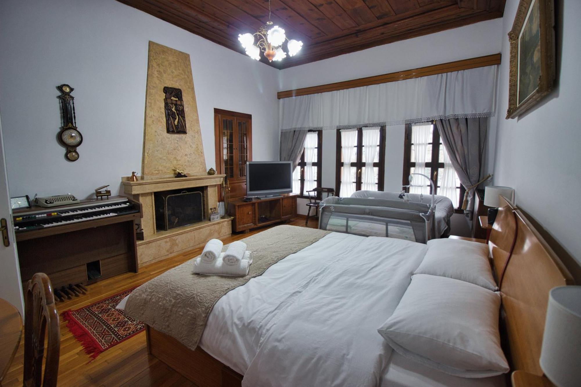 Emblematic House Apartment 2 Gjirokastra Zewnętrze zdjęcie