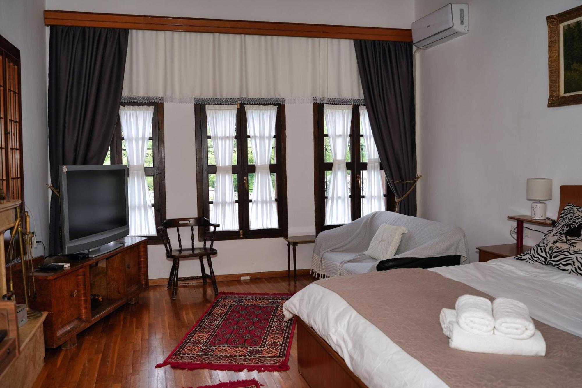Emblematic House Apartment 2 Gjirokastra Zewnętrze zdjęcie